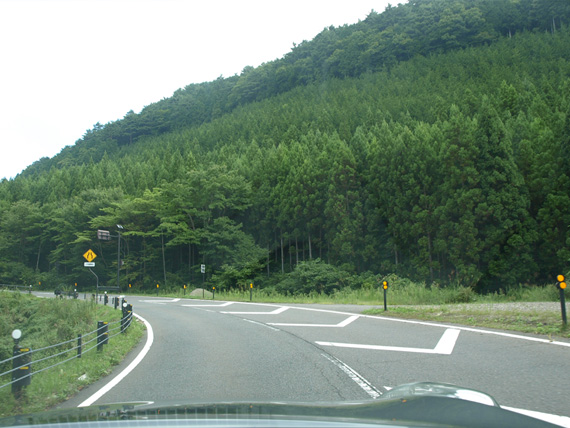 http://www.at-roadside.com/drive/img/lakeline-hatoriko07.jpg