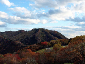 紅葉する霧降高原の山々2