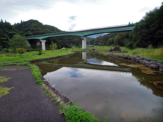 親水公園（じゃぶじゃぶ池）