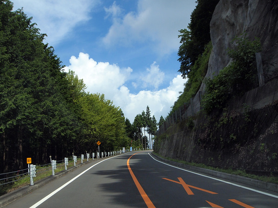 好天の奥多摩周遊道路