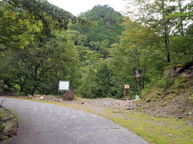 ようやく登山道