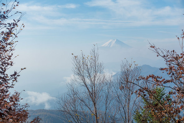 山道からの富士山1