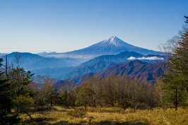 雁ケ腹摺山山頂から撮影(2022年11月3日)
