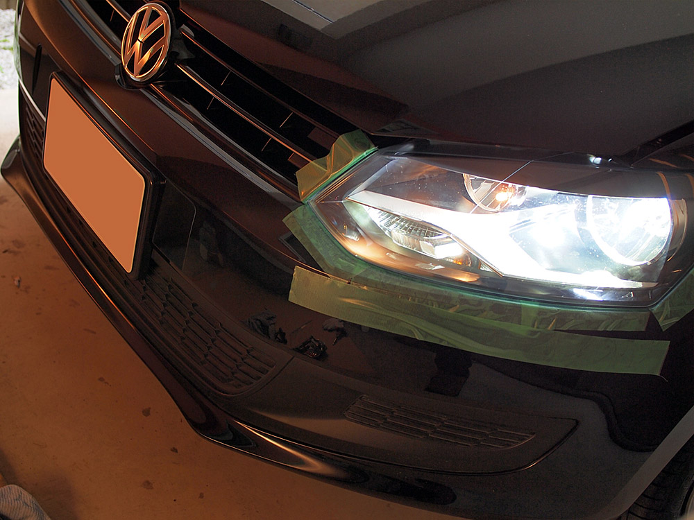 VWポロ：ヘッドライトバルブ交換(LED化) | アットロードサイド