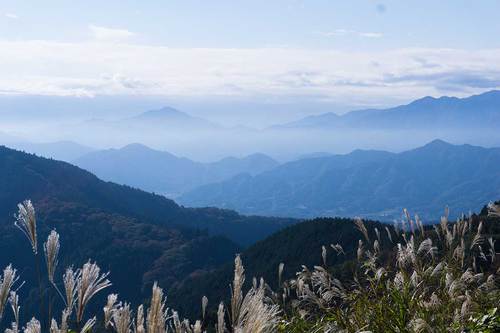 2018年11月3日(土)午前9:30 景信山からの展望その1