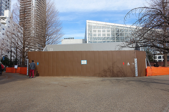 上野公園不忍池(ボート池)に完成したジェンダーレストイレ(再工事中)